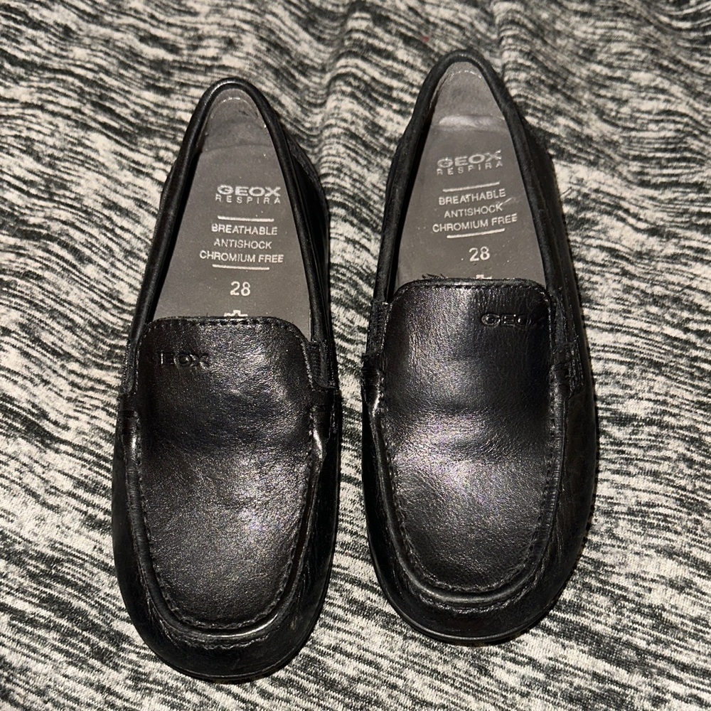 Geox Boys New Fast Loafers Black Slip-On Size EU Boys 28 Italian Patent